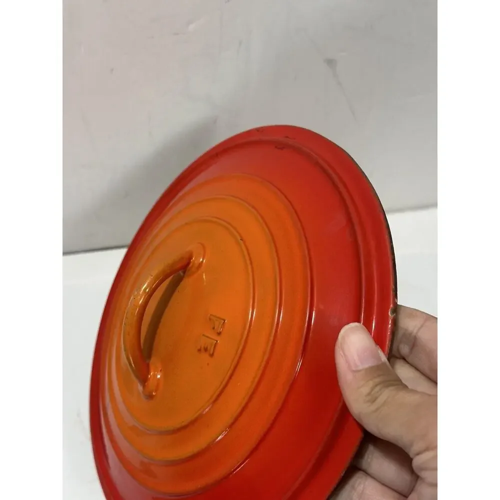 Vintage DESCOWARE Cast Iron LID FE BELGIUM No 6 Flame Red Orange ENAMEL Fits 7”‎